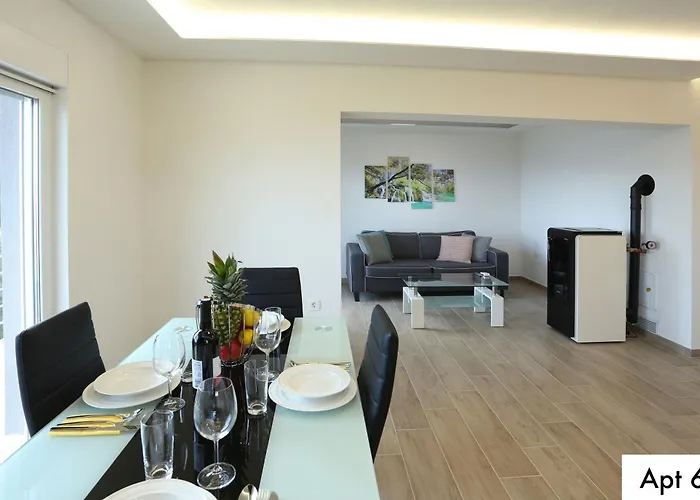 Villa Dragi With Pool, Sauna, & Whirlpool