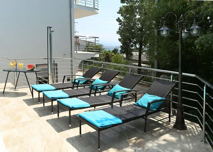 Villa Dragi With Pool, Sauna, & Whirlpool