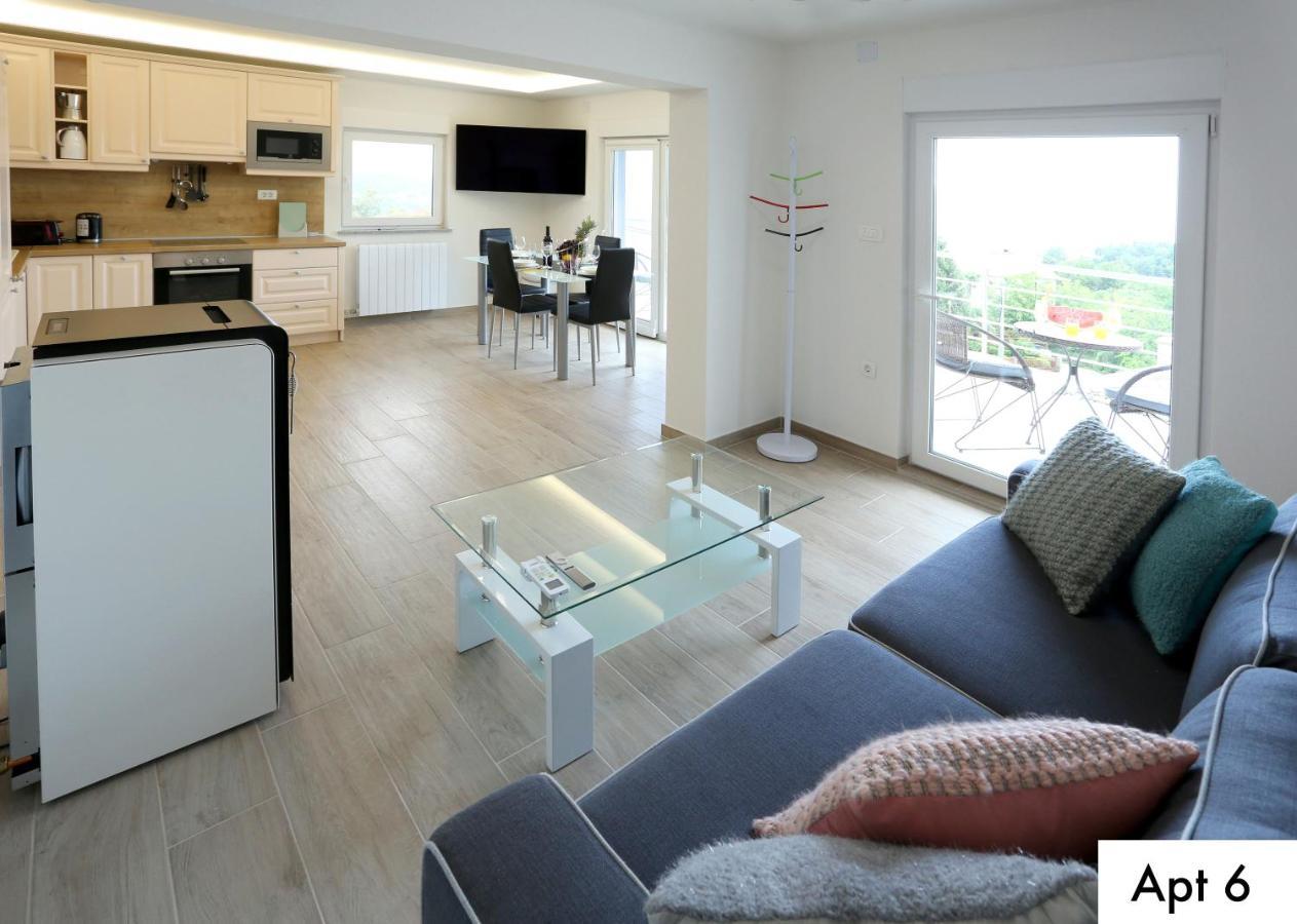 Apartment Dragi With Pool, Sauna, & Whirlpool