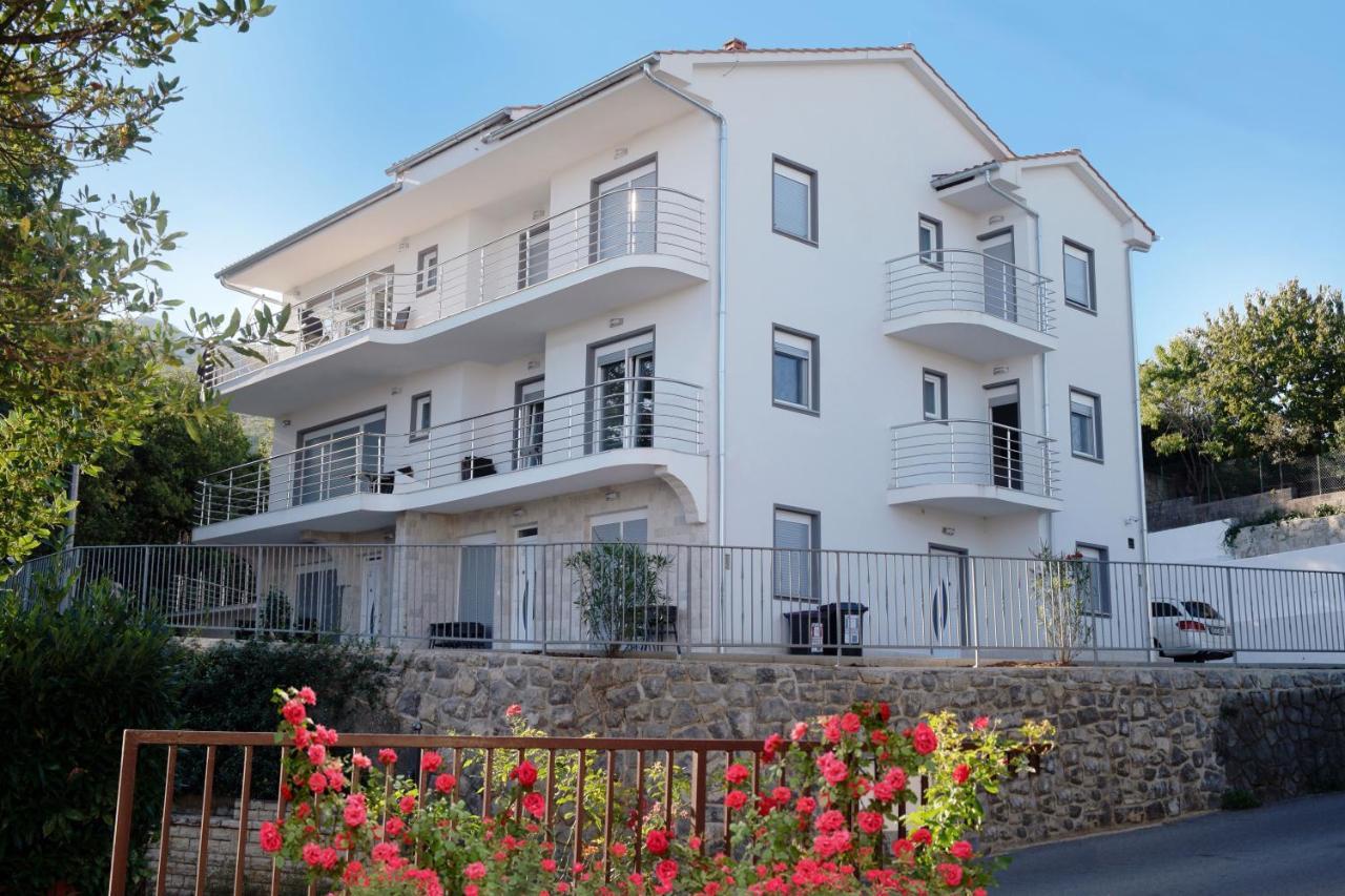Dragi With Pool, Sauna, & Whirlpool Apartment Opatija